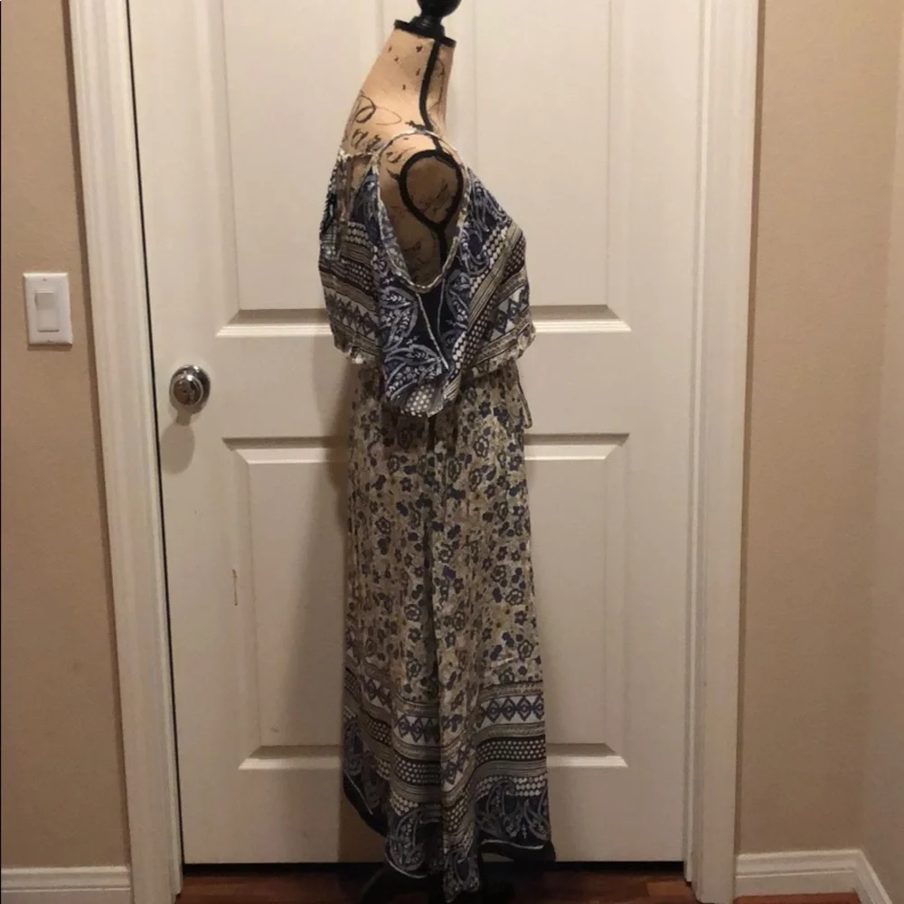 Blue ,cream and brown print maxi Dress - Picture 4 of 8